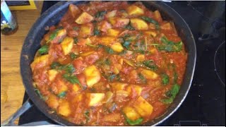 Slimming World Potato amp Spinach Curry [upl. by Hgielime930]